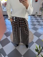 Pantalón ancho cuadros