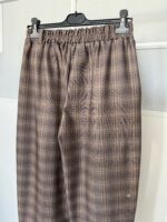 Pantalón cuadros con forma - Imagen 4