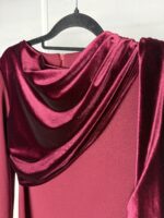 Vestido midi con drapeado de terciopelo – Verde botella / Azul marino - Imagen 9