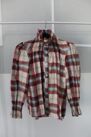 Camisa cuadros cuello subido, disponible en dos colores.