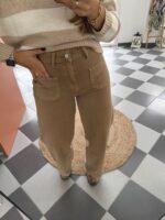 Pantalón wide leg camel