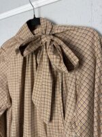 Blusa cuadros lazada - Imagen 4