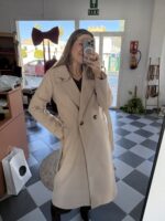 Abrigo de paño cruzado