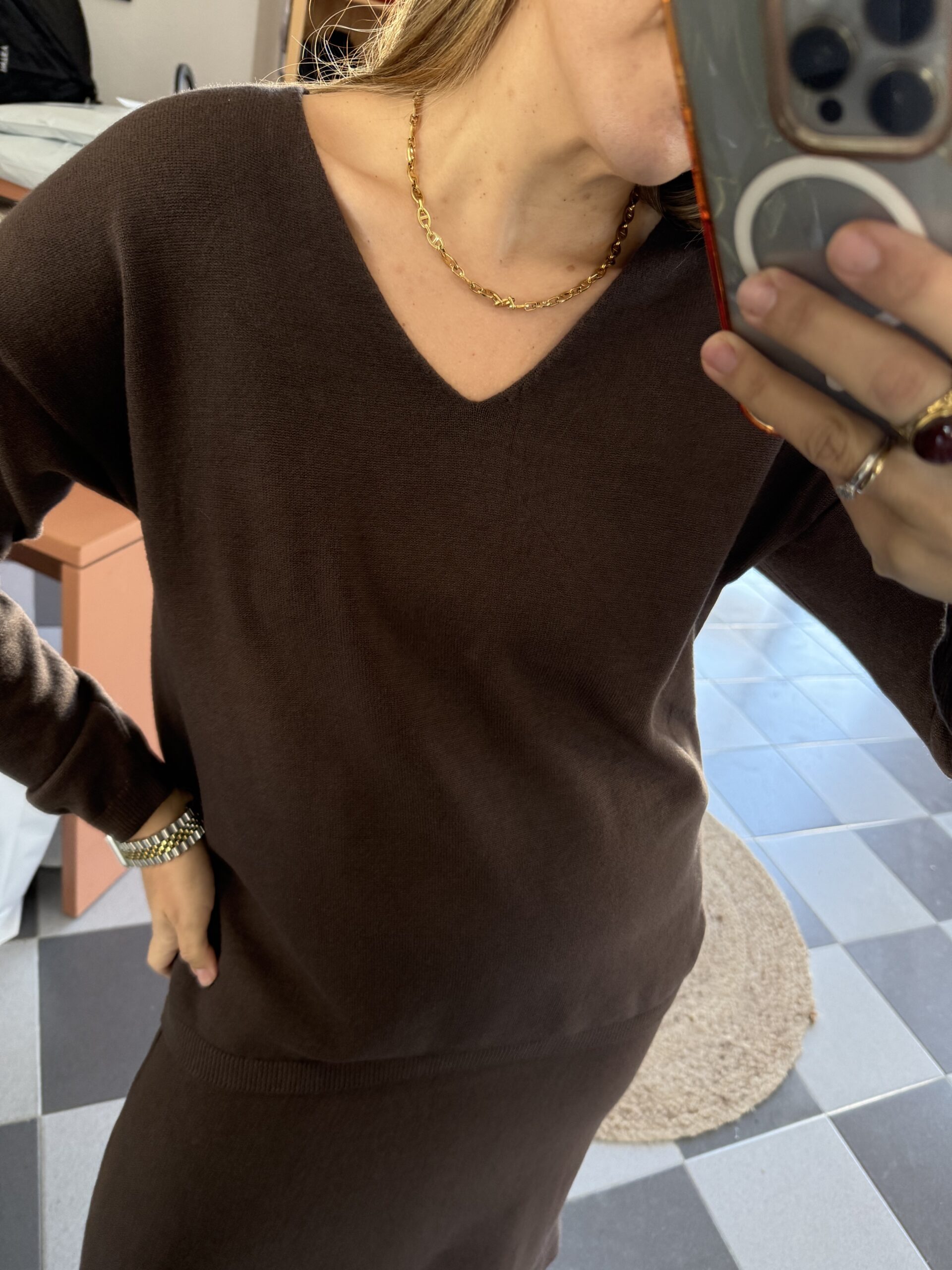 IMG_2611 Jersey de lana cuello pico - Imagen 1