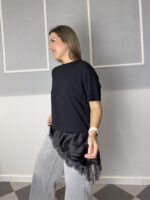 Camiseta con bajo de encaje