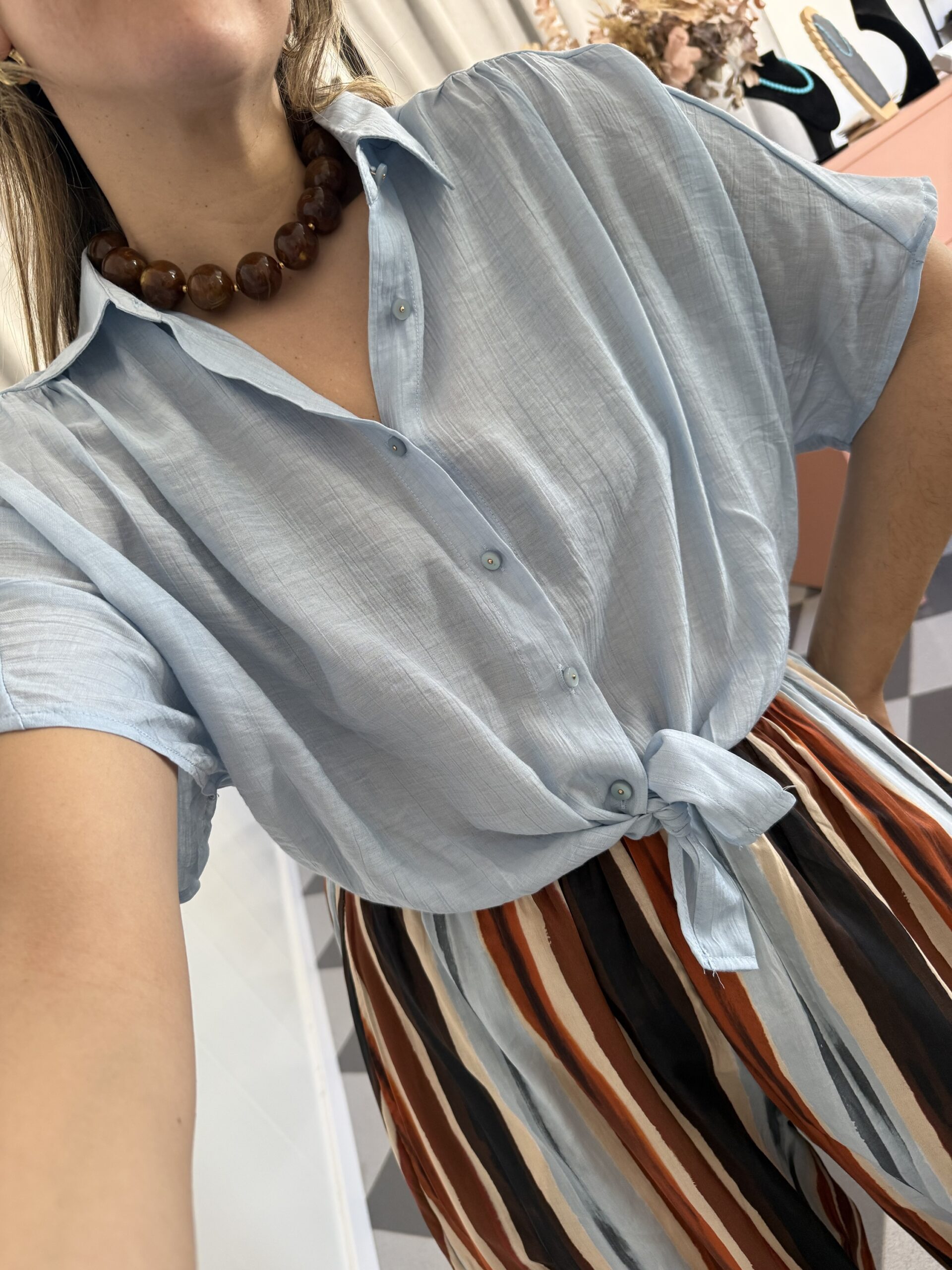 img_0599 Camisa nudo - Imagen 1