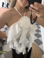 Top satinado flor