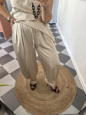 Pantalón satinado bombacho
