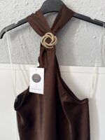 Top halter detalle broche - Imagen 2