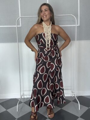 Vestido con fajín