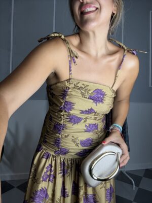 Vestido tiro bajo