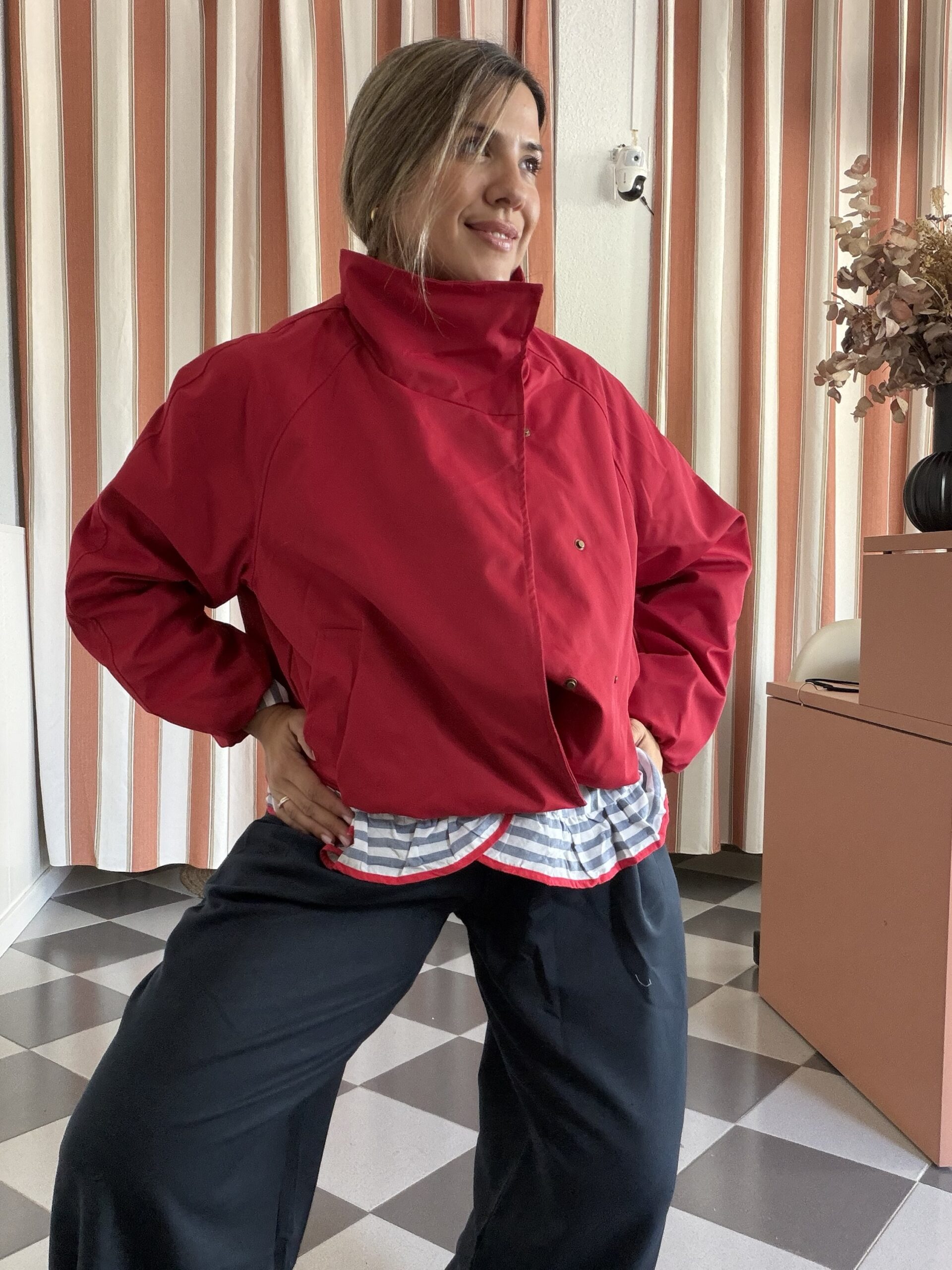 img_5412 Chaqueta bomber roja - Imagen 1